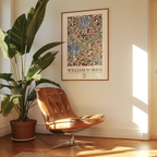 Mockup av William Morris Iris affisch på vägg – köp enkelt hos Bozetto i hög kvalitet