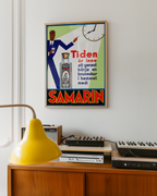 Mockup av Samarin Vintage Apothecary affisch på vägg – köp enkelt hos Bozetto i hög kvalitet