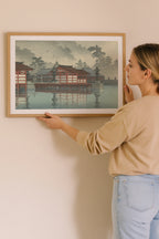 Hasui Kawase Miyajima in Mist 1947 Poster – i rum 4