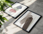 Leaning In Poster – två posters i rum 2