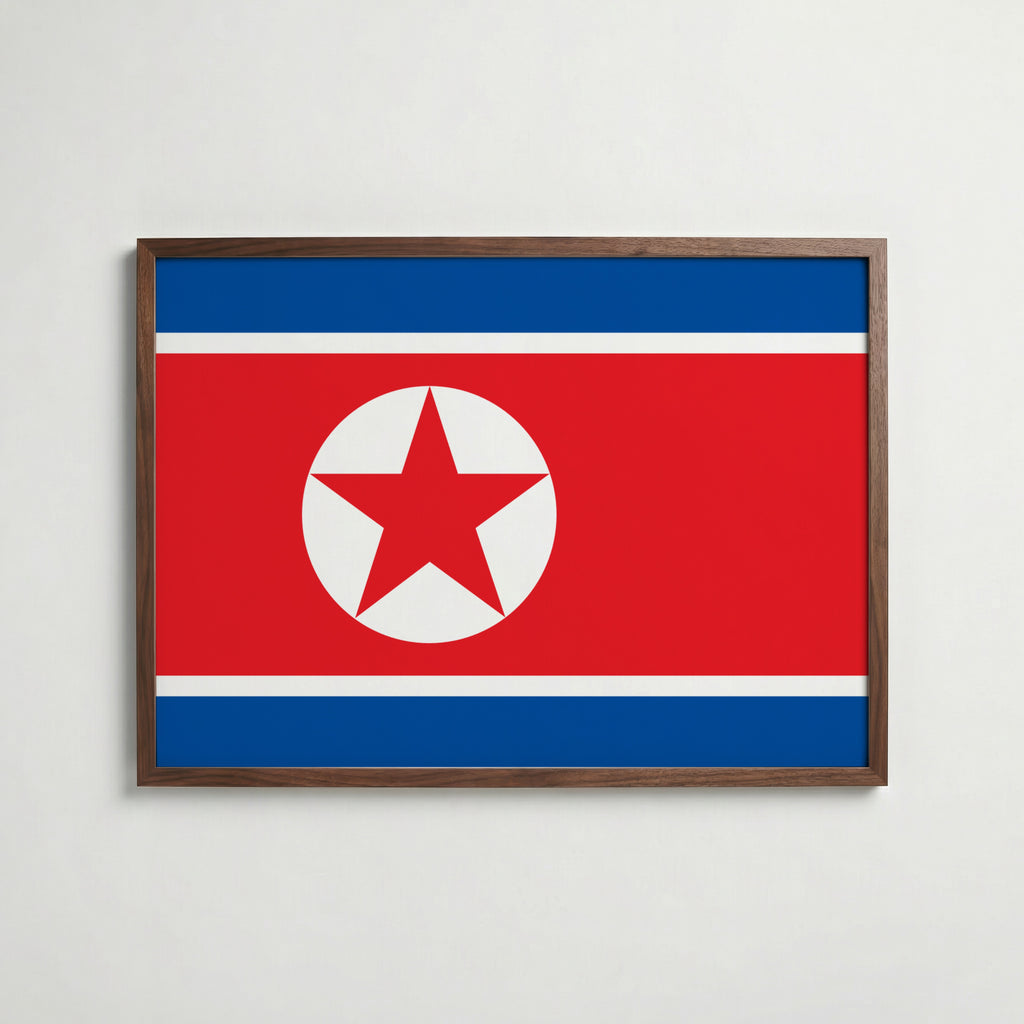 North Korea National Flag Poster i valnötsram – varm konstaffisch för hemmet från Bozetto
