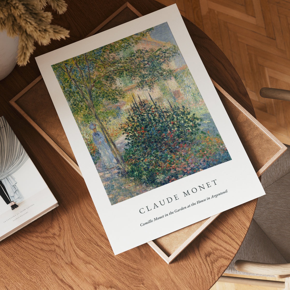 Claude Monet Painting Of – affisch med stilfullt motiv från Bozetto i hög kvalitet