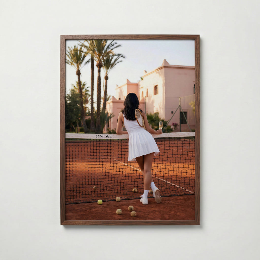Love All Poster – valnötsram