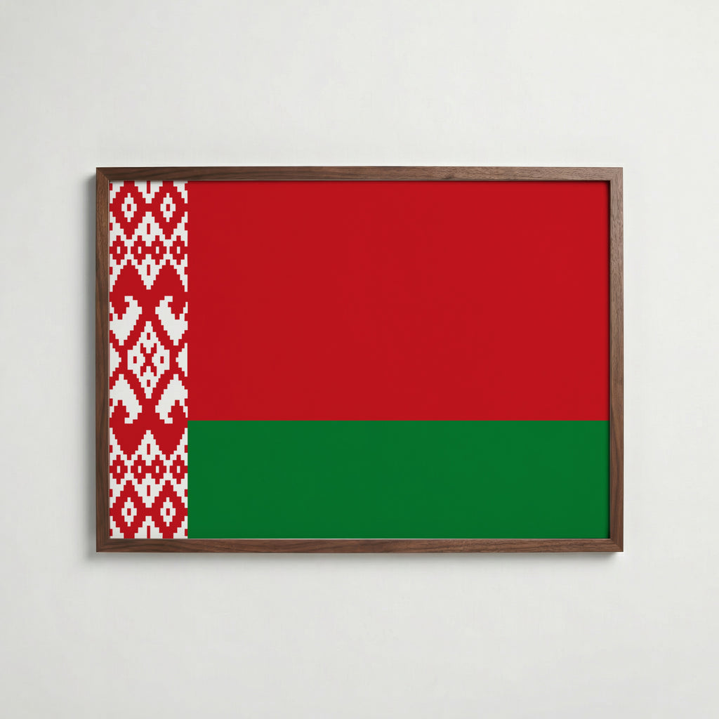 Belarus National Flag Poster i valnötsram – varm konstaffisch för hemmet från Bozetto