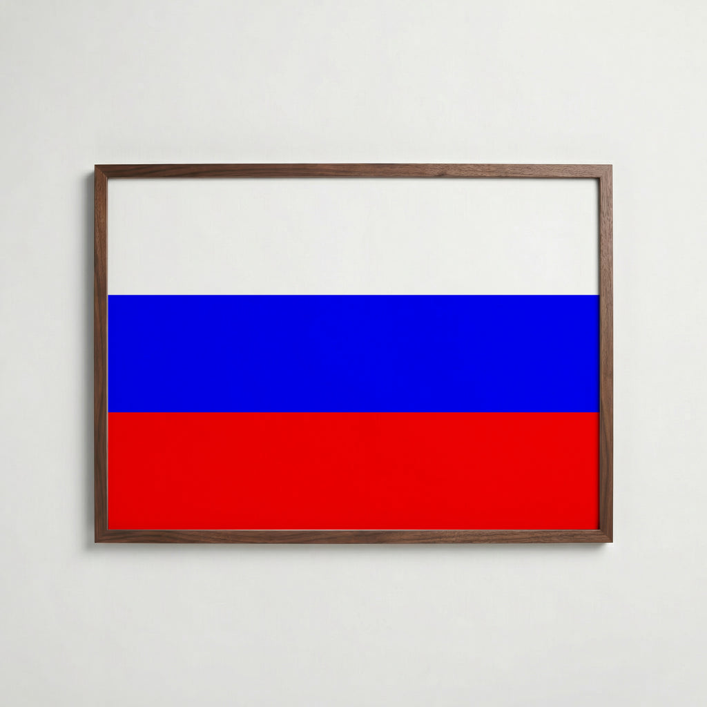 Russia National Flag Poster i valnötsram – varm konstaffisch för hemmet från Bozetto
