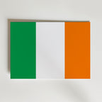Ireland National Flag Poster – modern konst och stilren konsttryck för hemmet hos Bozetto