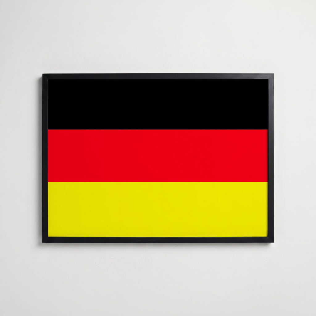Germany National Flag Poster i svart ram – stilren konsttryck som väggdekor från Bozetto