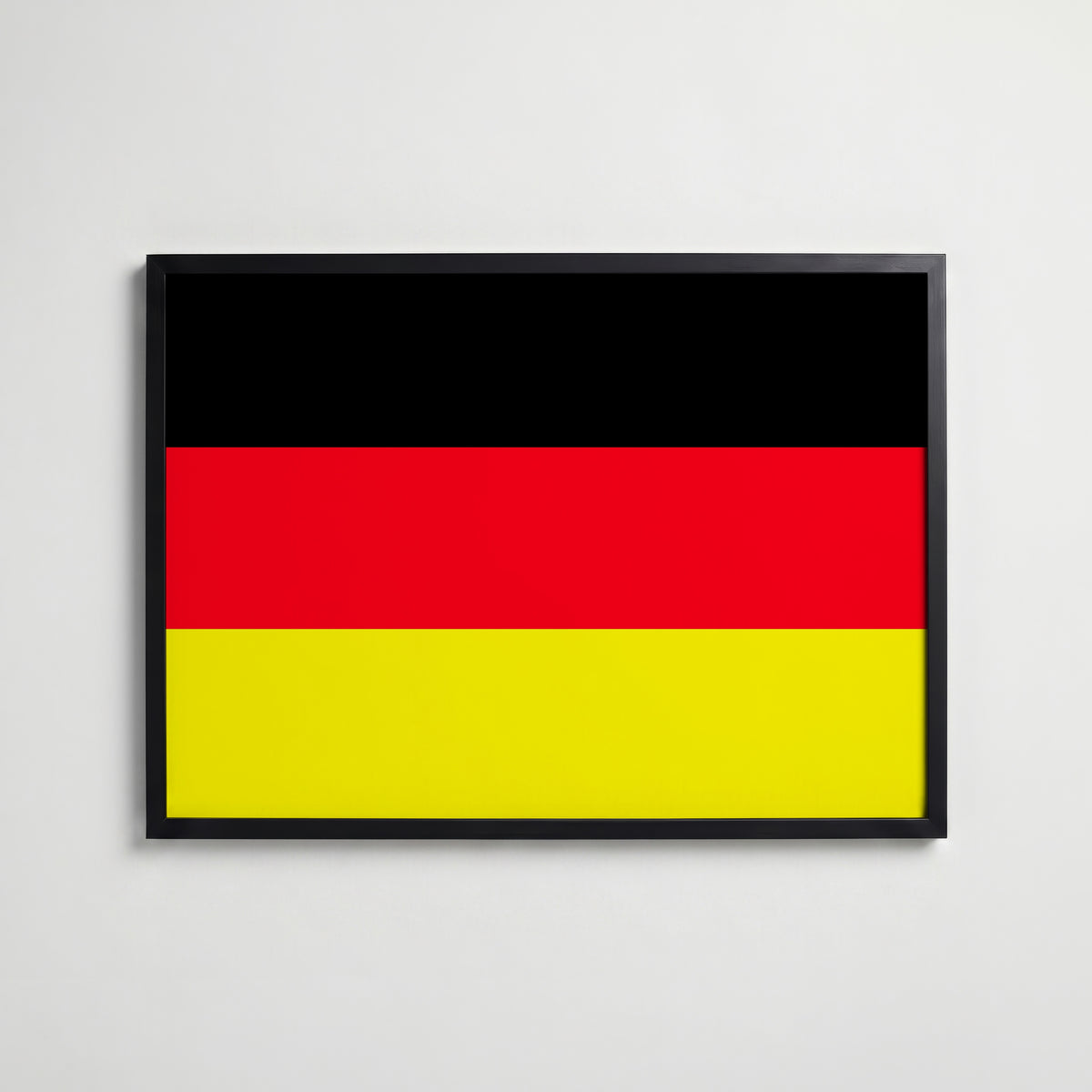 Germany National Flag Poster i svart ram – stilren konsttryck som väggdekor från Bozetto
