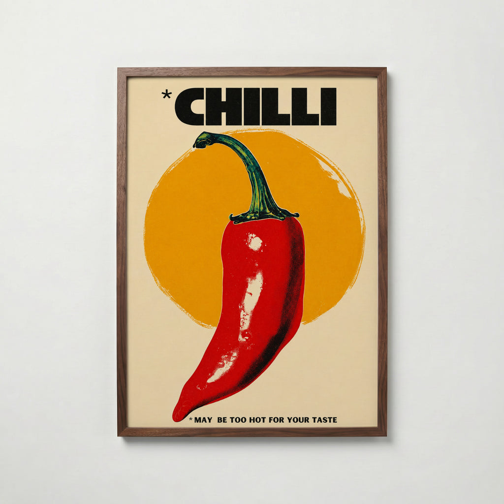 Chilli Heat affisch i valnötsram – mörkbrun inramning med exklusiv känsla, Bozetto