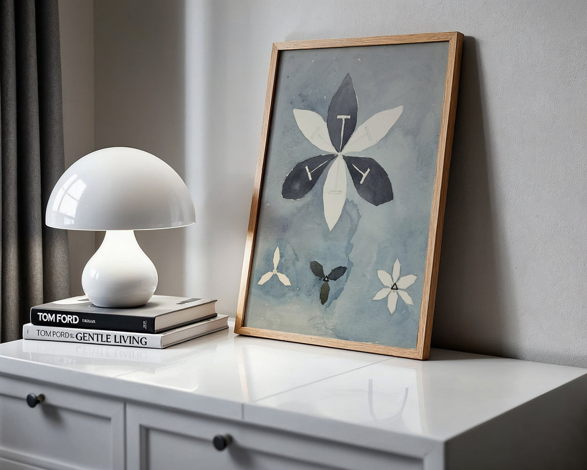 Väggmockup av Hilma af Klint Petals of affisch på ljus vägg – Bozetto konsttryck