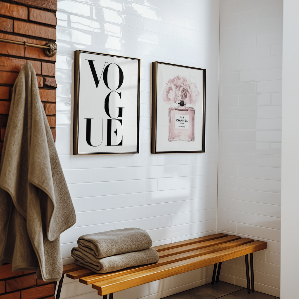 Bundle 2-pack Fashion Bloom visualiserad i interiör – postercollection hos Bozetto