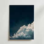 Stormlit Sky affisch inramad i neutral ram – se hur konsttrycket ser ut, Bozetto