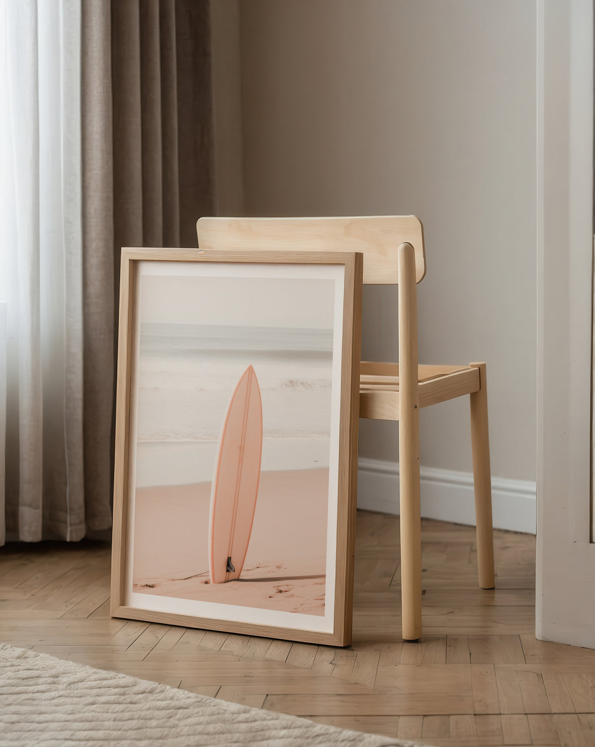 Soft Coast Surfboard – affisch med snyggt motiv, köp enkelt hos Bozetto i flera storlekar
