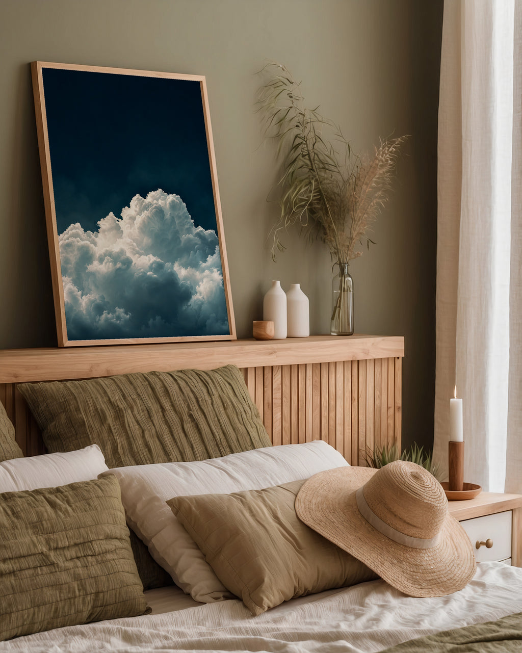 Cloud Bloom affisch i minimalistiskt sovrum – köp enkelt hos Bozetto i hög kvalitet