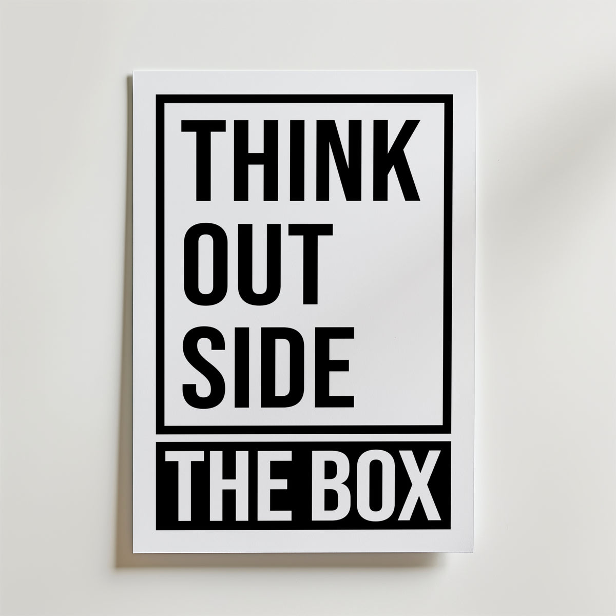 Storleksjämförelse för Think Outside The Box affisch – Bozetto erbjuder flera format