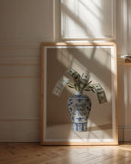 Money Grows Poster inramad i ljust rum