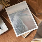 Coastal Horizon Calm poster visad rakt fram – Bozetto affisch i hög tryckkvalitet