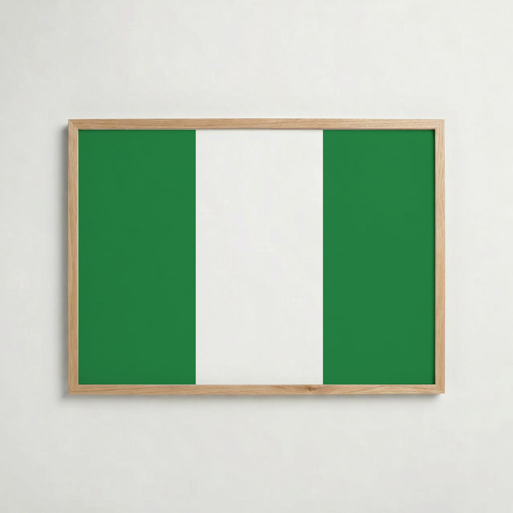Nigeria National Flag Poster i ekram – inramad konsttryck för stilren inredning hos Bozetto