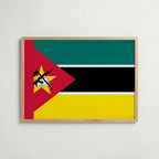 Mozambique National Flag Poster i ekram – inramad konsttryck för stilren inredning hos Bozetto
