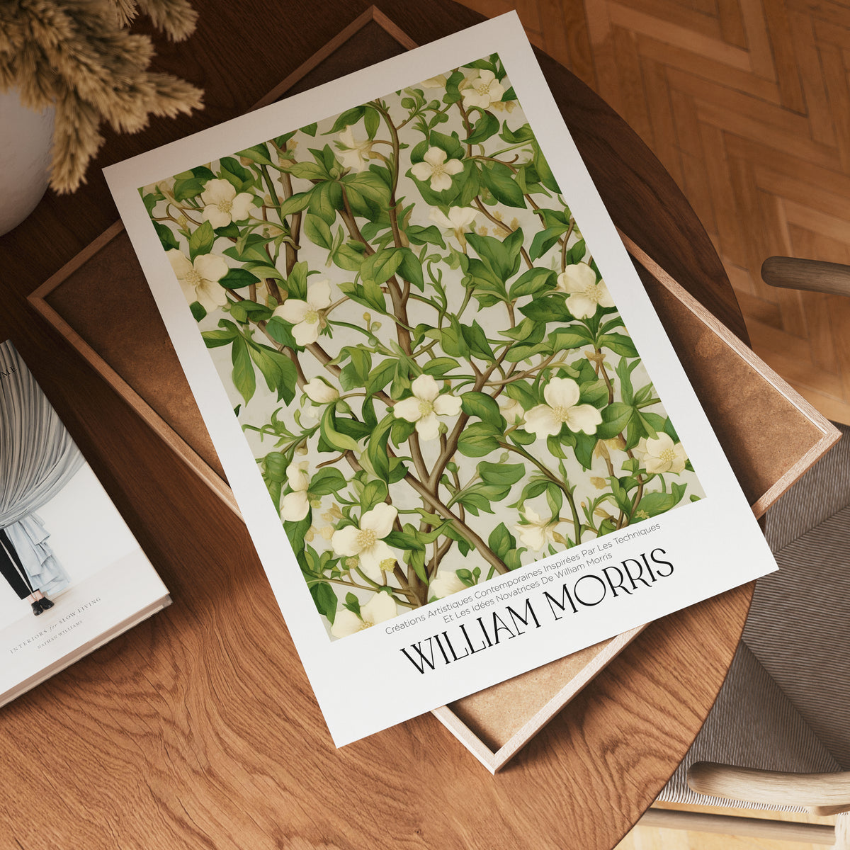 William Morris Ivory Blossom – stilfullt konsttryck från Bozetto, tryckt på matt finpapper
