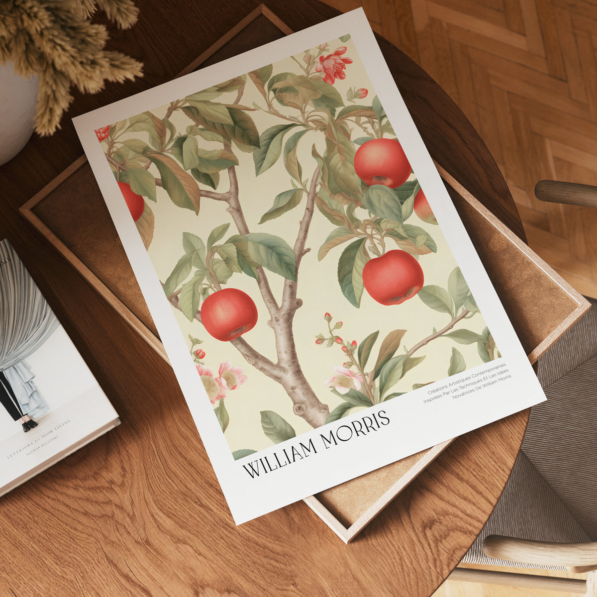William Morris Crimson Orchard – stilfullt konsttryck från Bozetto, tryckt på matt finpapper