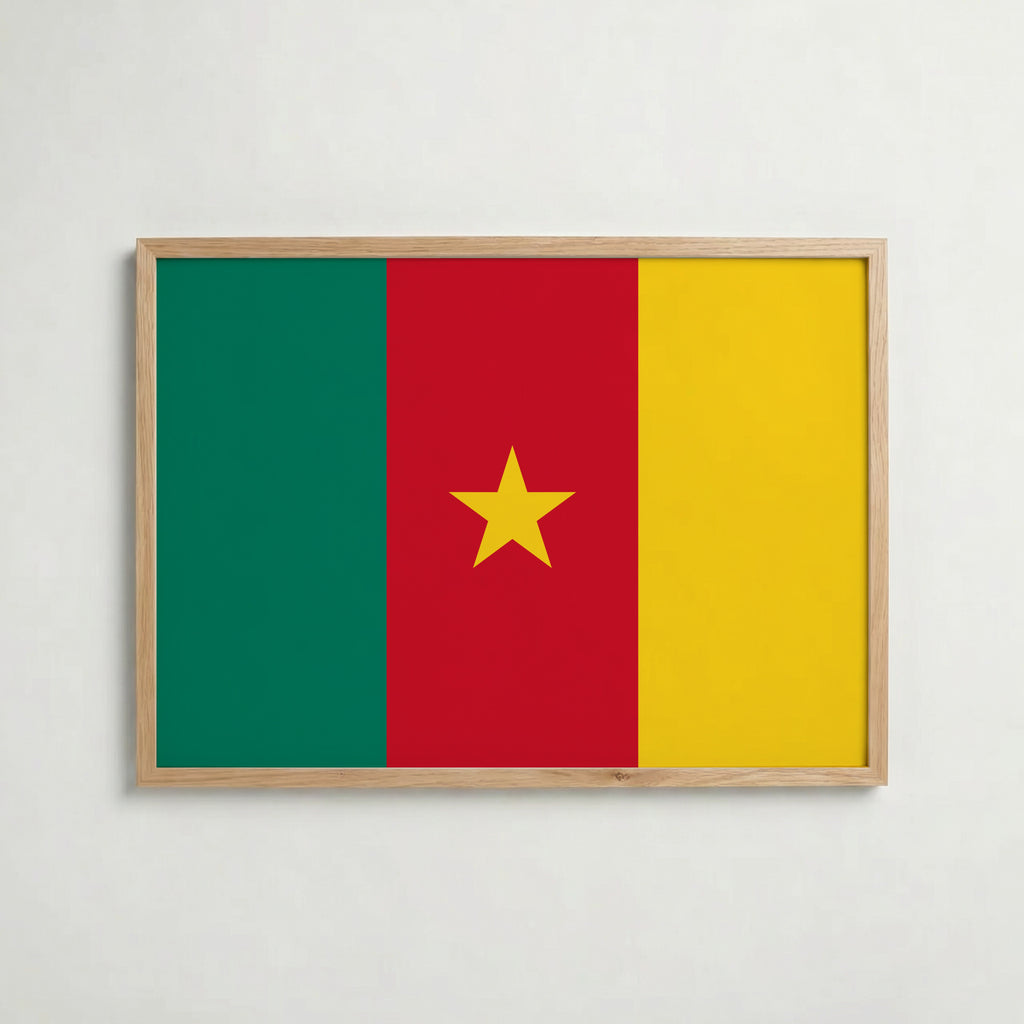 Cameroon National Flag Poster i ekram – inramad konsttryck för stilren inredning hos Bozetto