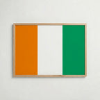 Ivory Coast National Flag Poster i ekram – inramad konsttryck för stilren inredning hos Bozetto