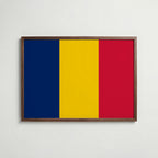 Chad National Flag Poster i valnötsram – varm konstaffisch för hemmet från Bozetto