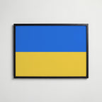 Ukraine National Flag Poster i svart ram – stilren konsttryck som väggdekor från Bozetto