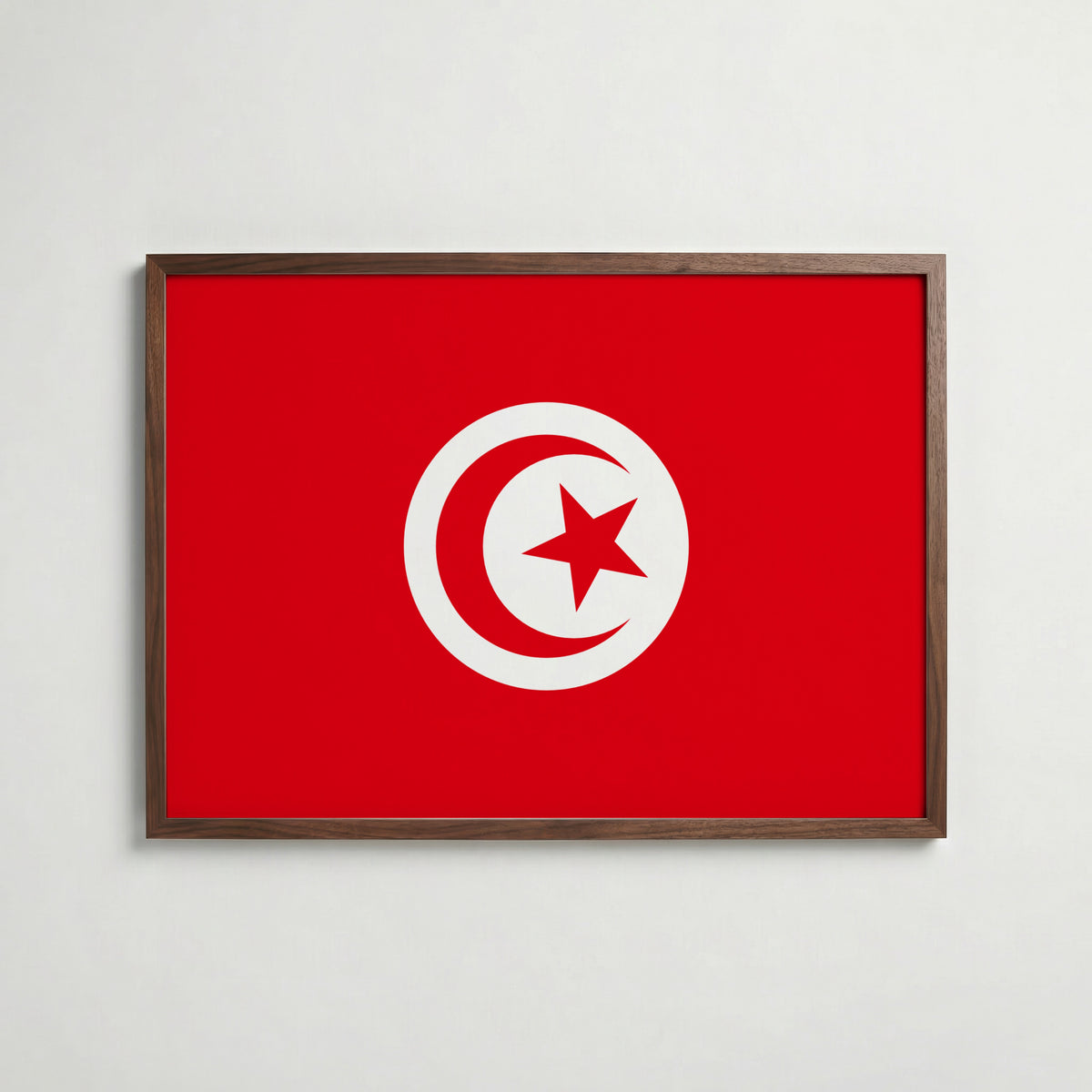 Tunisia National Flag Poster i valnötsram – varm konstaffisch för hemmet från Bozetto