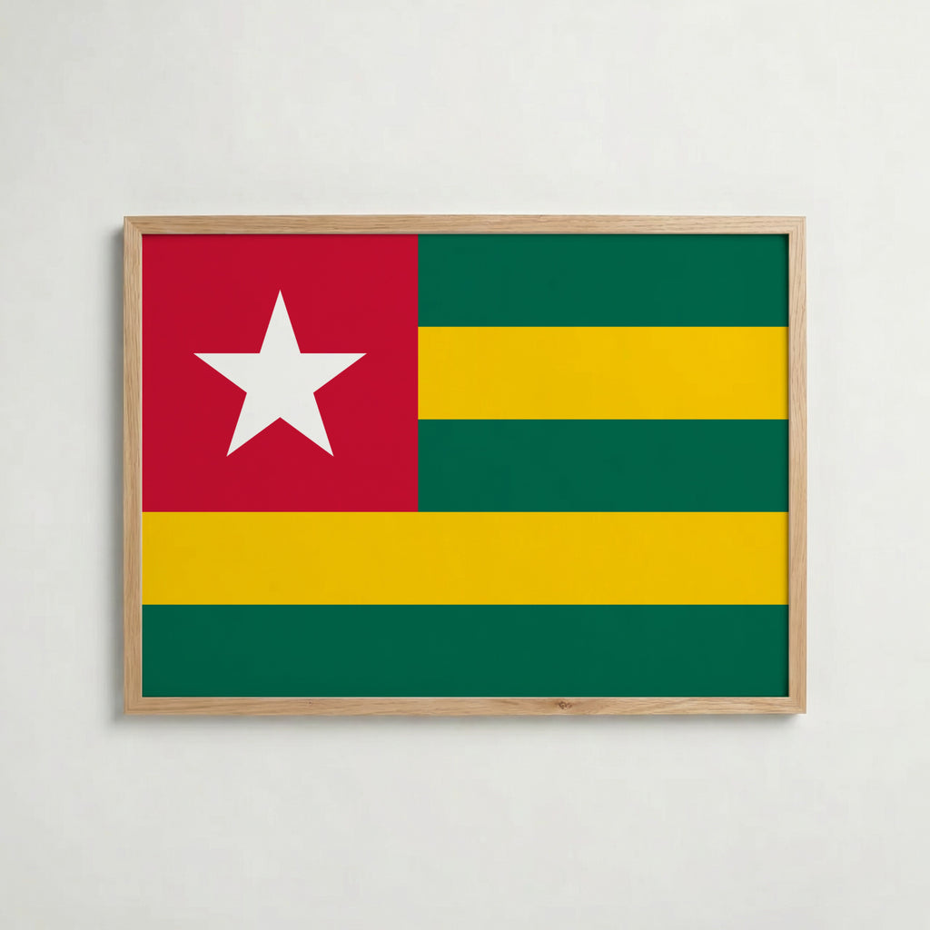 Togo National Flag Poster i ekram – inramad konsttryck för stilren inredning hos Bozetto