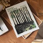 Visualisering av Yayoi Kusama Whispering poster på vägg – köp enkelt hos Bozetto