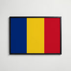 Romania National Flag Poster i svart ram – stilren konsttryck som väggdekor från Bozetto