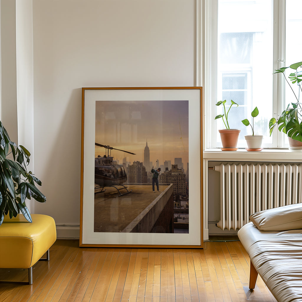Mockup av Skyline Elite Moment affisch på vägg – köp enkelt hos Bozetto i hög kvalitet