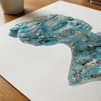 Almond Blossom Bust Poster – närbild på papper