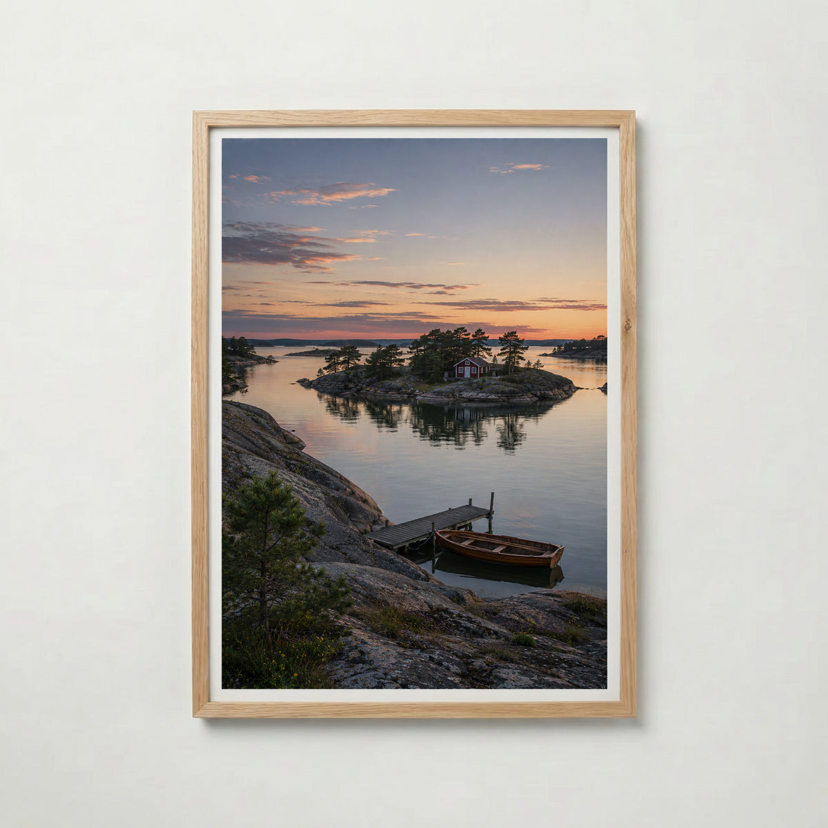 Archipelago Cabin at Dusk affisch i ljus ekram med naturligt träutseende – Bozetto