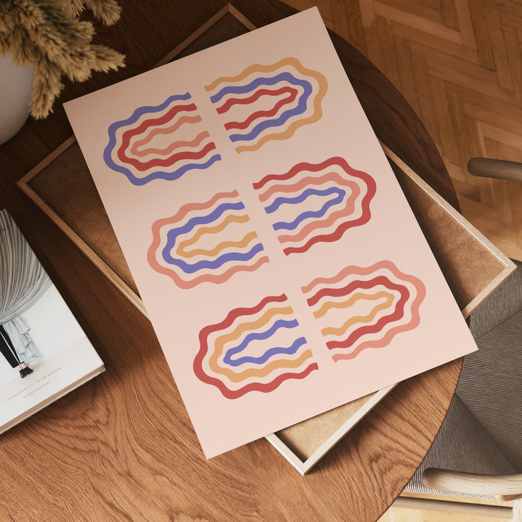 Wavy Symmetry Pink poster visad rakt fram – Bozetto affisch i hög tryckkvalitet i hög tryckkvalitet