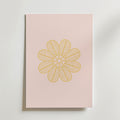Golden Bloom on Blush – stilfullt konsttryck från Bozetto, tryckt på matt finpapper