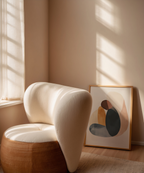 Mockup av Abstract Embrace affisch på vägg – köp enkelt hos Bozetto i hög kvalitet
