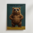 Cool Bear Poster – självsäker björn i solglasögon med texten You’ve Got This