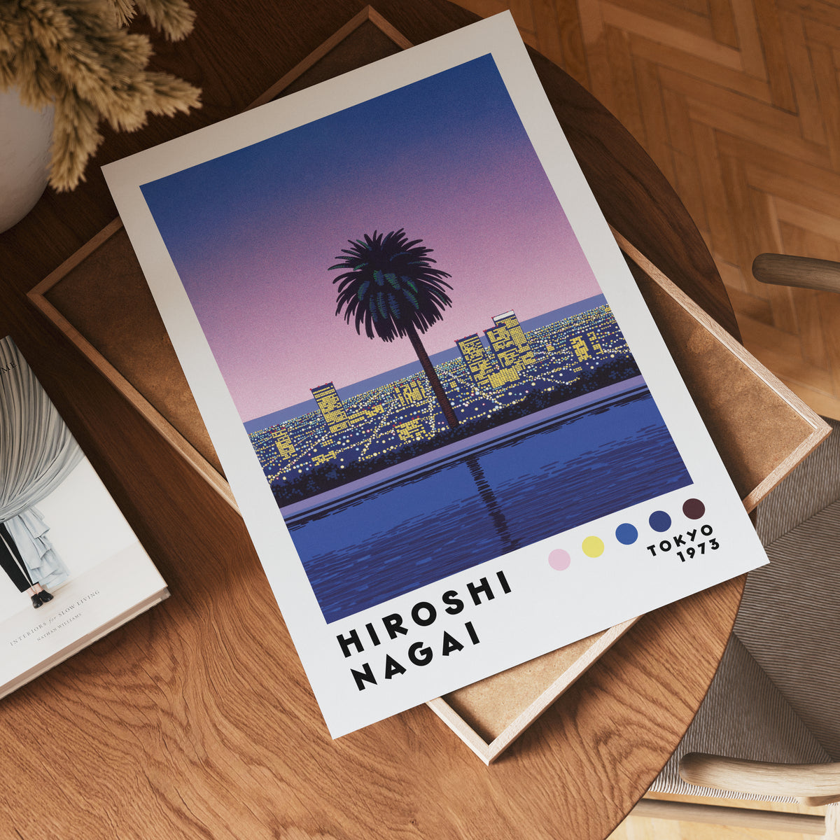 Väggmockup med Hiroshi Nagai City Sunset – köp enkelt hos Bozetto affisch i hög kvalitet
