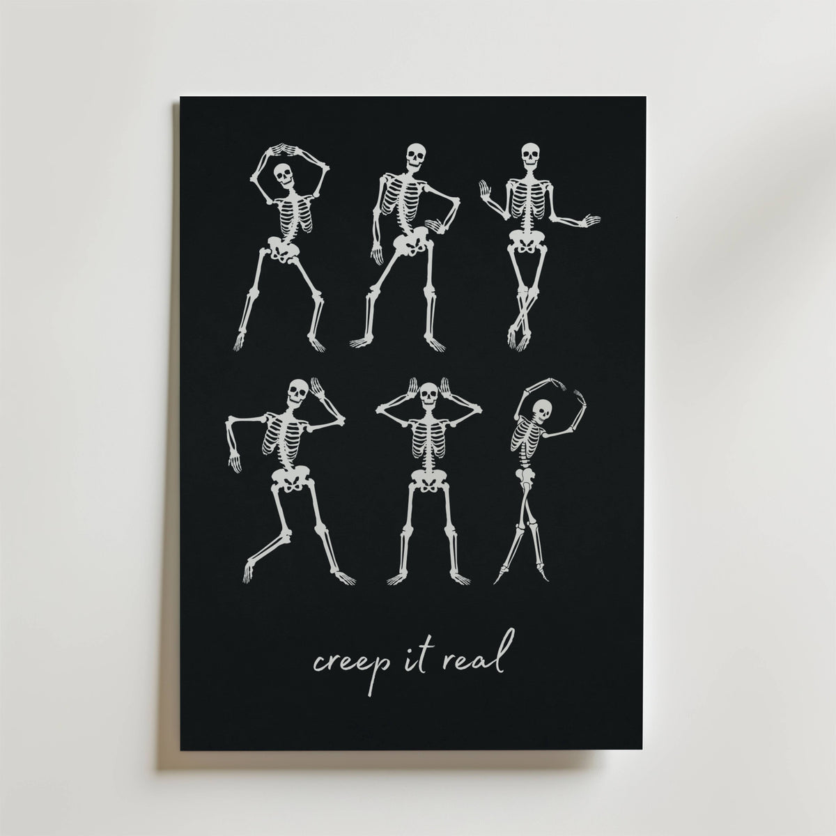 Dancing Bones – stilfullt konsttryck från Bozetto, tryckt på matt finpapper i hög tryckkvalitet