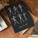 Dancing Bones poster visad rakt fram – Bozetto affisch i hög tryckkvalitet i hög tryckkvalitet