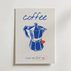 Love At First Coffee Sip – stilfullt konsttryck från Bozetto, tryckt på matt finpapper
