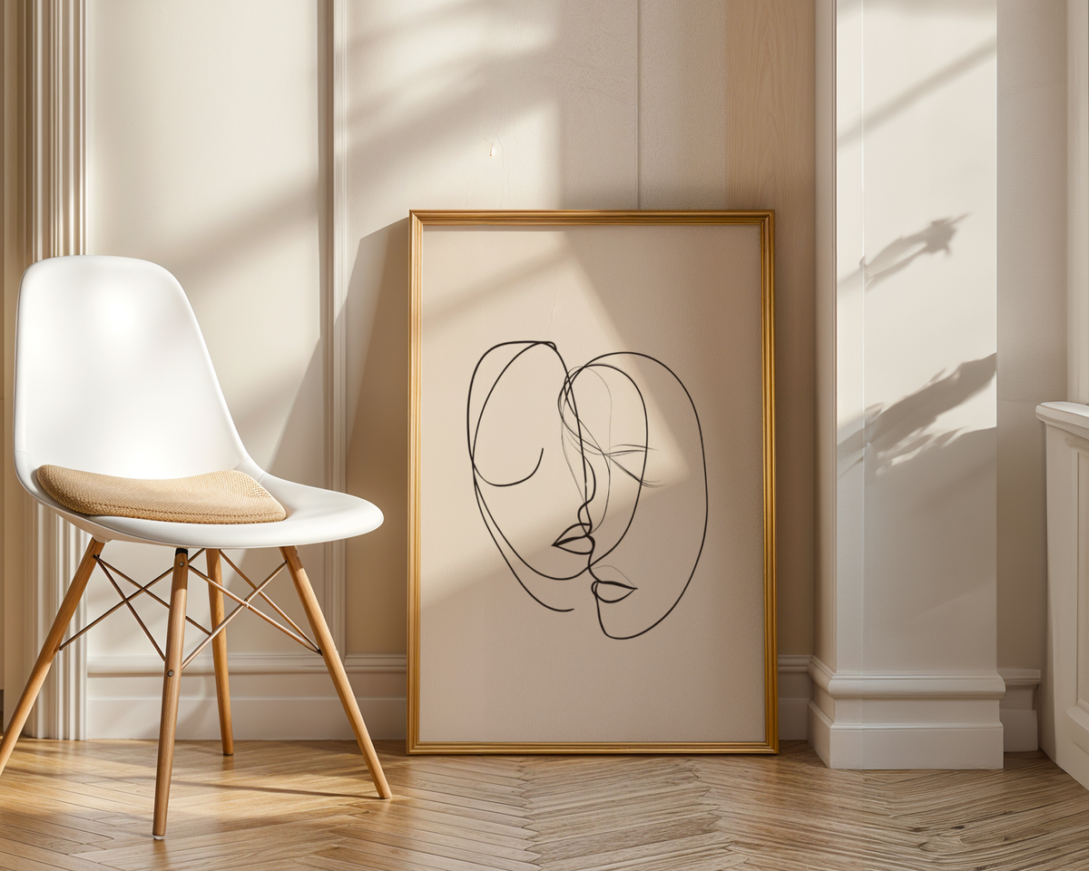 Mockup av Silent Intimacy affisch på vägg – köp enkelt hos Bozetto i hög kvalitet
