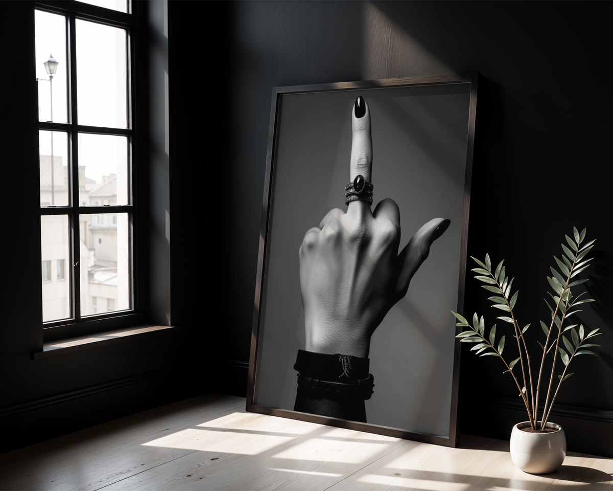 Väggmockup av Middle Finger affisch på ljus tegelvägg – Bozetto konsttryck i hög tryckkvalitet