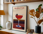 Mockup av Manhattan No.2 Drink affisch på vägg – köp enkelt hos Bozetto i hög kvalitet