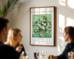 Van Gogh Vase With Pink poster visualiserad på vägg – från Bozetto i hög kvalitet
