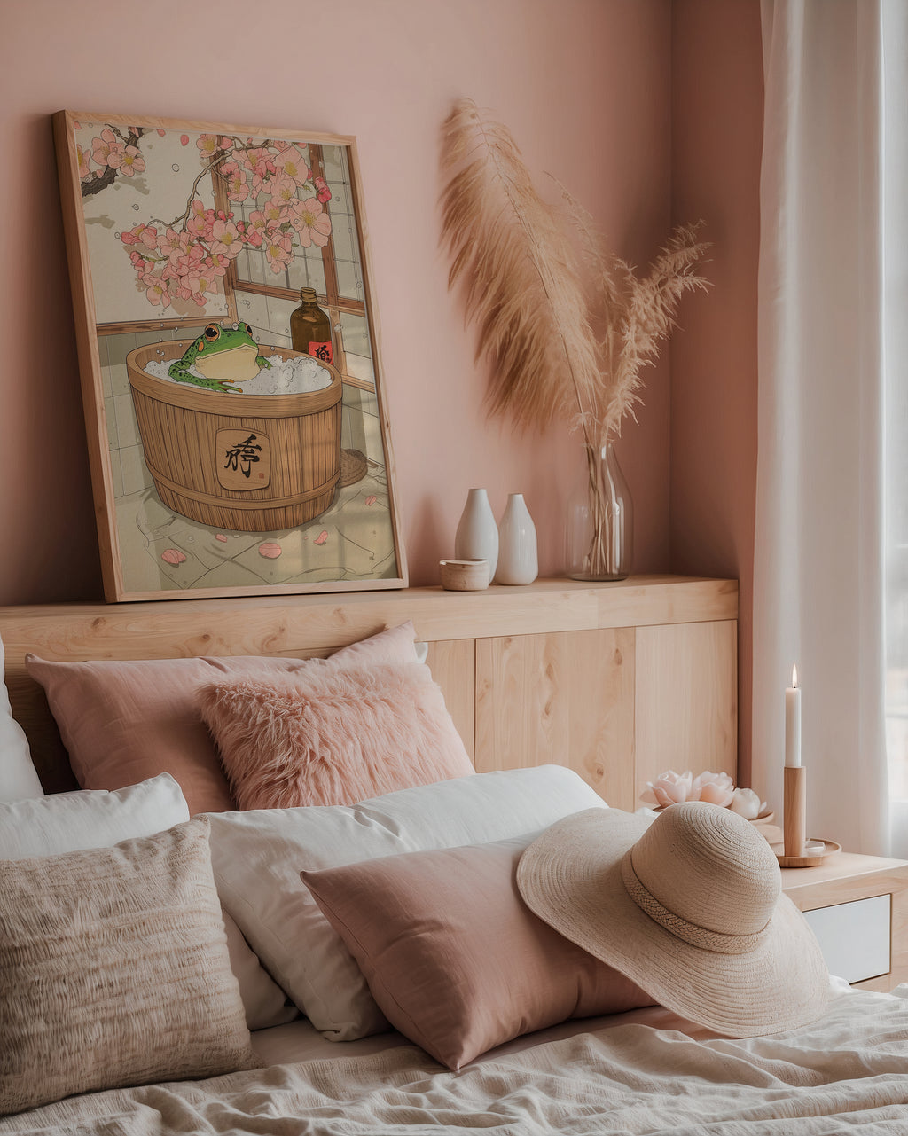 Sakura Bath Frog poster visualiserad på vägg – se rätt storlek med mockup från Bozetto