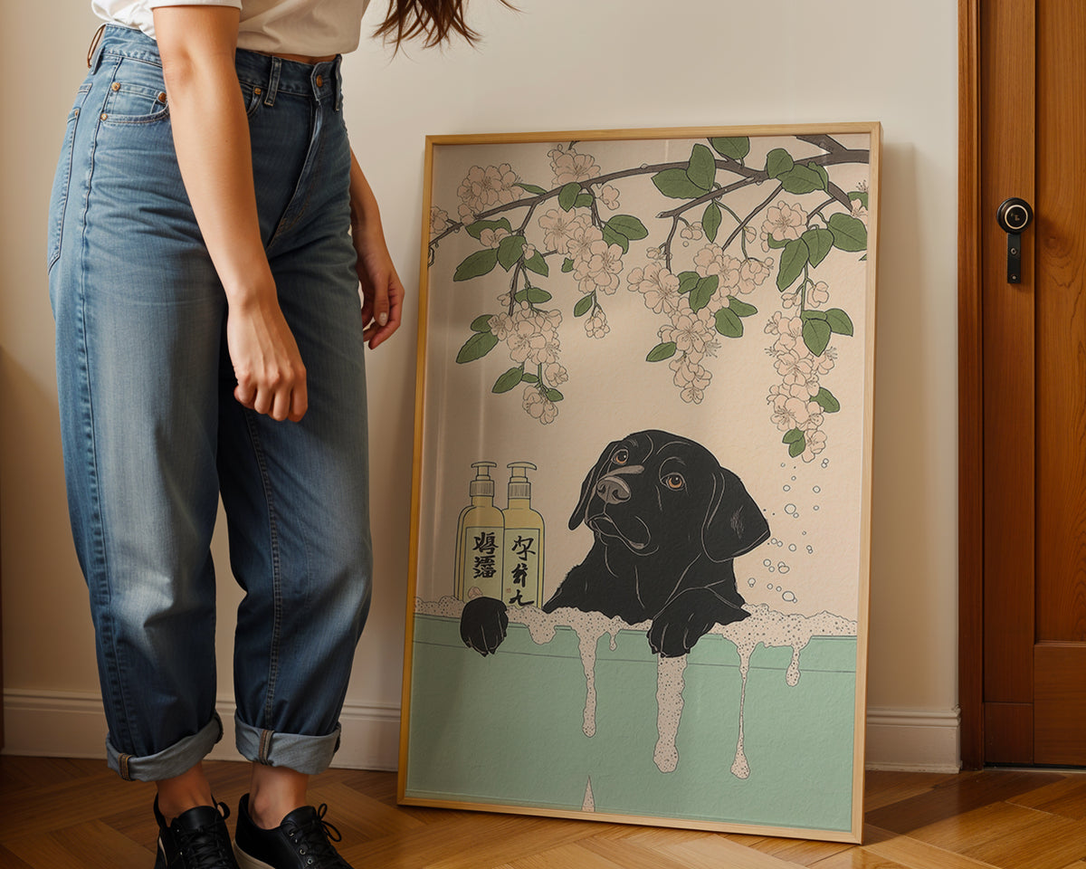 Väggmockup med Labrador In Blossom Bath – köp enkelt hos Bozetto affisch i hög kvalitet
